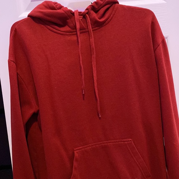 Red Hoodie - Picture 4 of 4